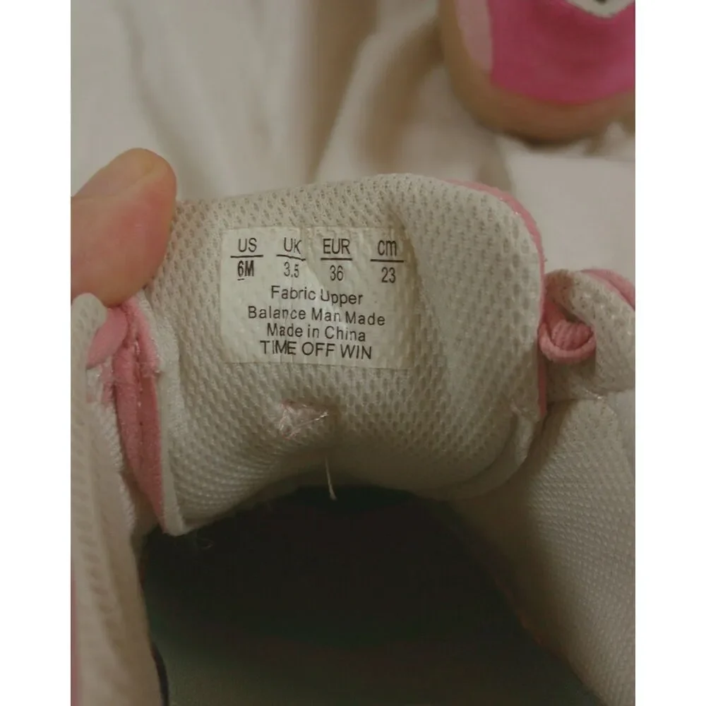 Dr. Scholl's Time Off Win Pink Platform Sneakers Suede Women's Size 6 Y2K